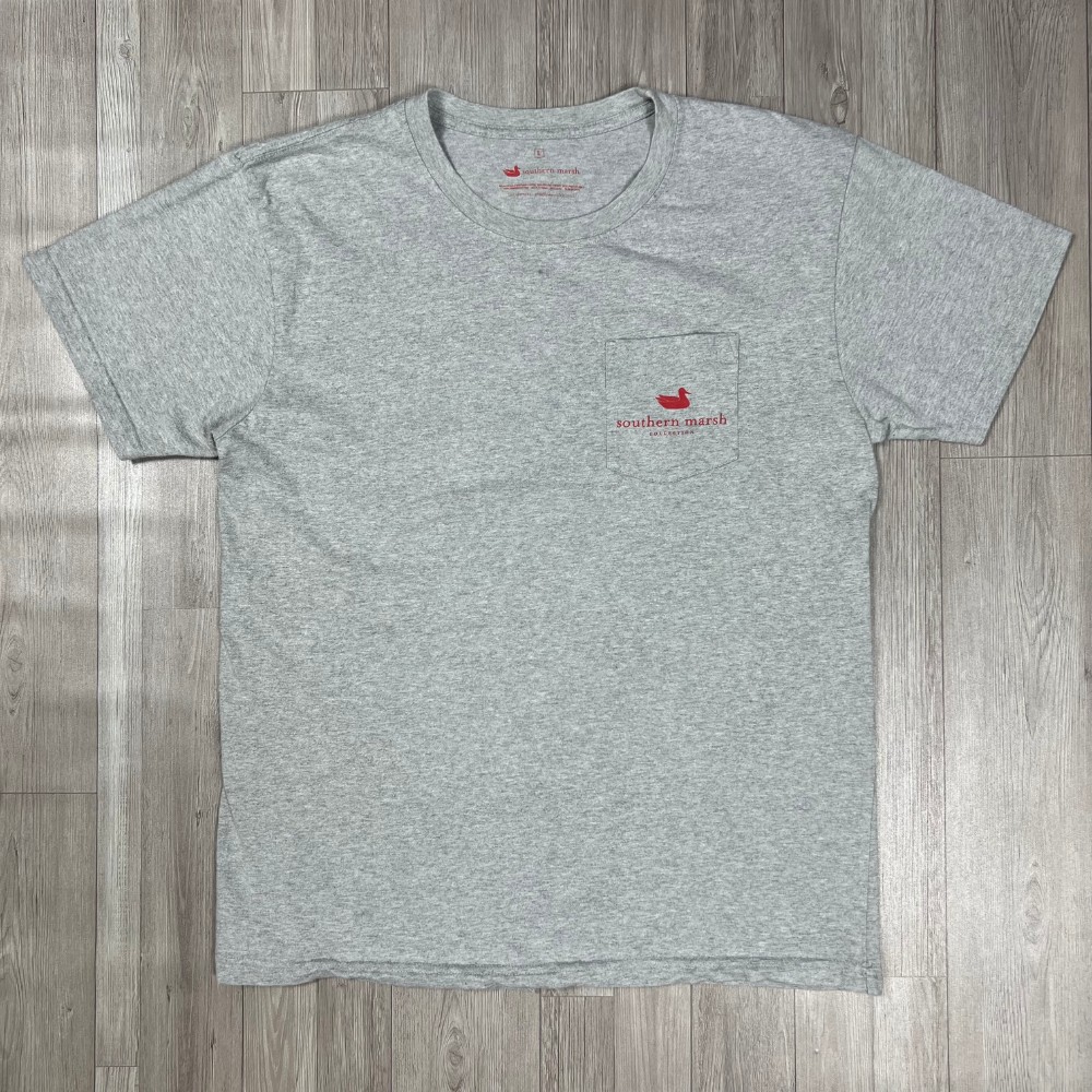 Size L - Southern Marsh Brand - Southern Marsh Collection Vintage T-Shirt (LxW: 27x21 in)
