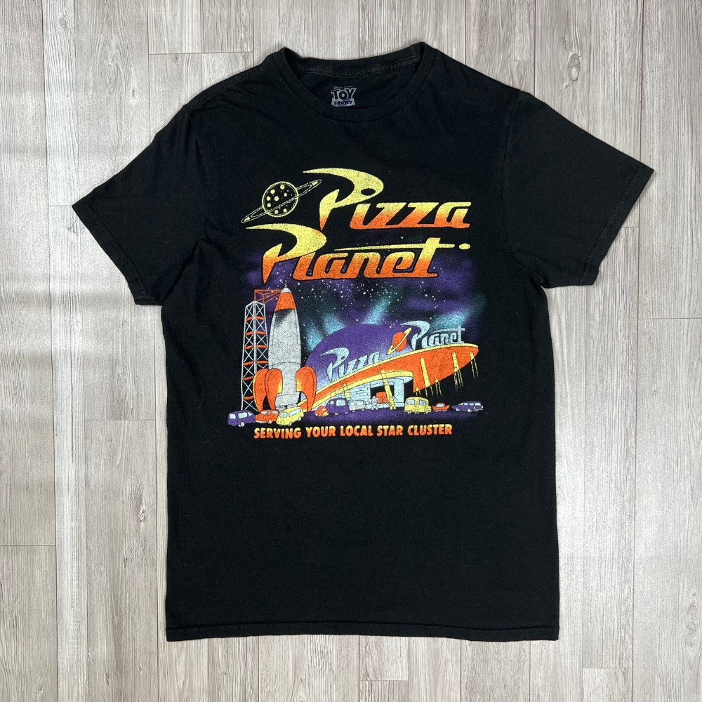 Size S - Disney Pixar - Toy Story Brand - Pizza Planet Vintage T-Shirt (LxW: 25x17 in)
